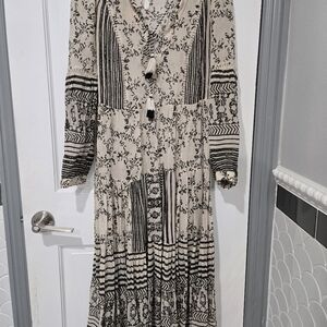 Anthropologie Size XSmall Cadence Tiered Midi Dress Boho Long Puff Sleeve